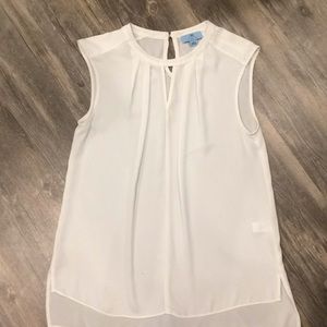 Sleeveless blouse